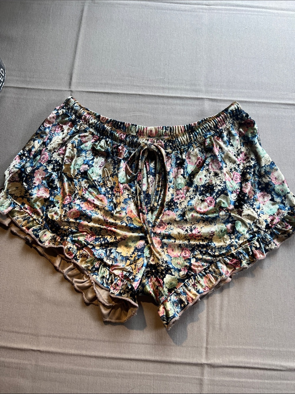POL Floral Ruffle Drawstring Shorts in Navy, Pink, Cream